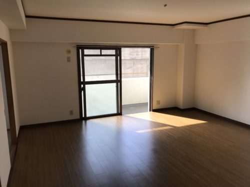 f2bdde64-ee1e-4b4c-9bee-5ca7e0ef513d