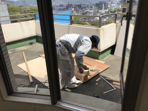 083284fe-3037-4650-b0cc-f1399cc828fb